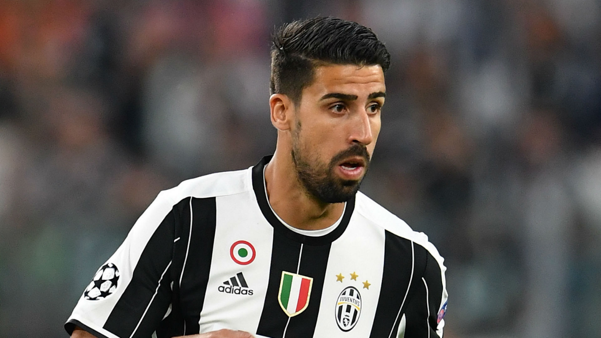 Sami Khedira se queja de su aspecto en FIFA 18