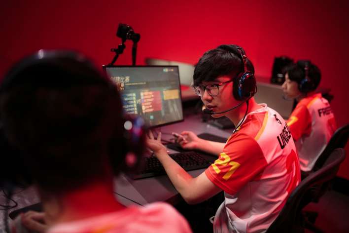 Shanghai Dragons no logra ganar ningun juego en la Overwatch League