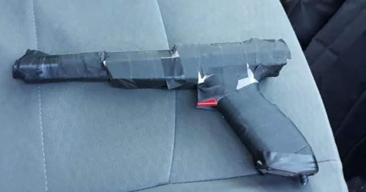 Cae ladrón que asaltaba con pistola de Nintendo.