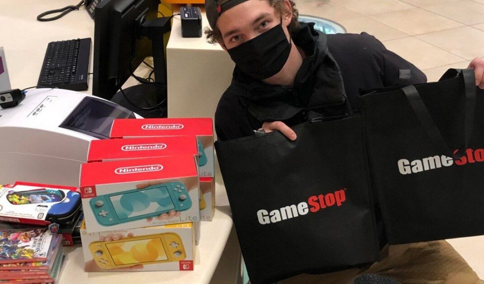 Algunos de los inversores de GameStop donan varios Nintendo Switch a hospitales infantiles